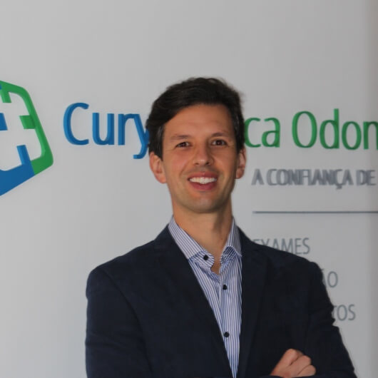 Dr. Marcio Gulin Cury 