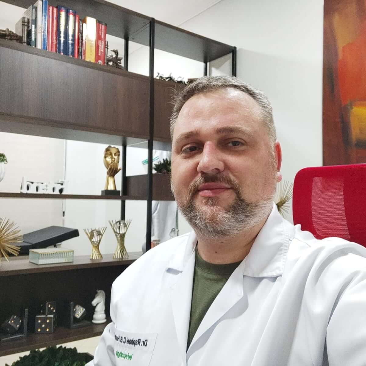 Dr. Raphael Chalbaud Biscaia Hartmann 