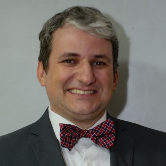 Dr. Gustavo Gomes Resende