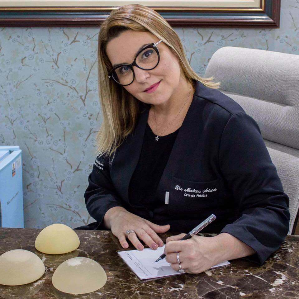Dra. Mariana Antunes Pereira