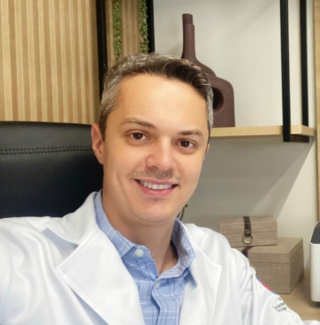 Dr. Thiago Faria Almeida