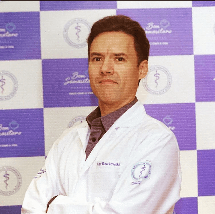 Dr. Igor Roszkowski