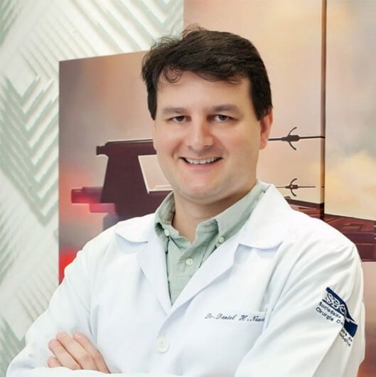 Dr. Daniel Holthausen Nunes 