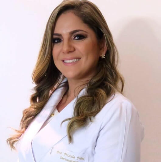 Dra. Priscila Fróes Ribeiro
