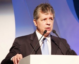 Dr. Marcelo Lemgruber