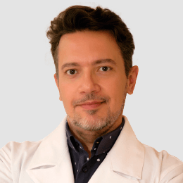Dr. Álvaro Fabiano Martins Carvalho