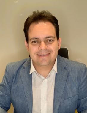 Dr. Márcio Ximenes
