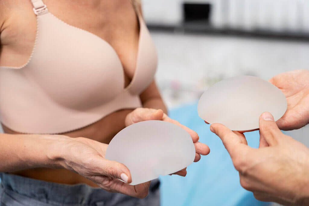 Por quanto tempo dura uma prótese de mama? - Cirurgião Plástico Rio de Janeiro