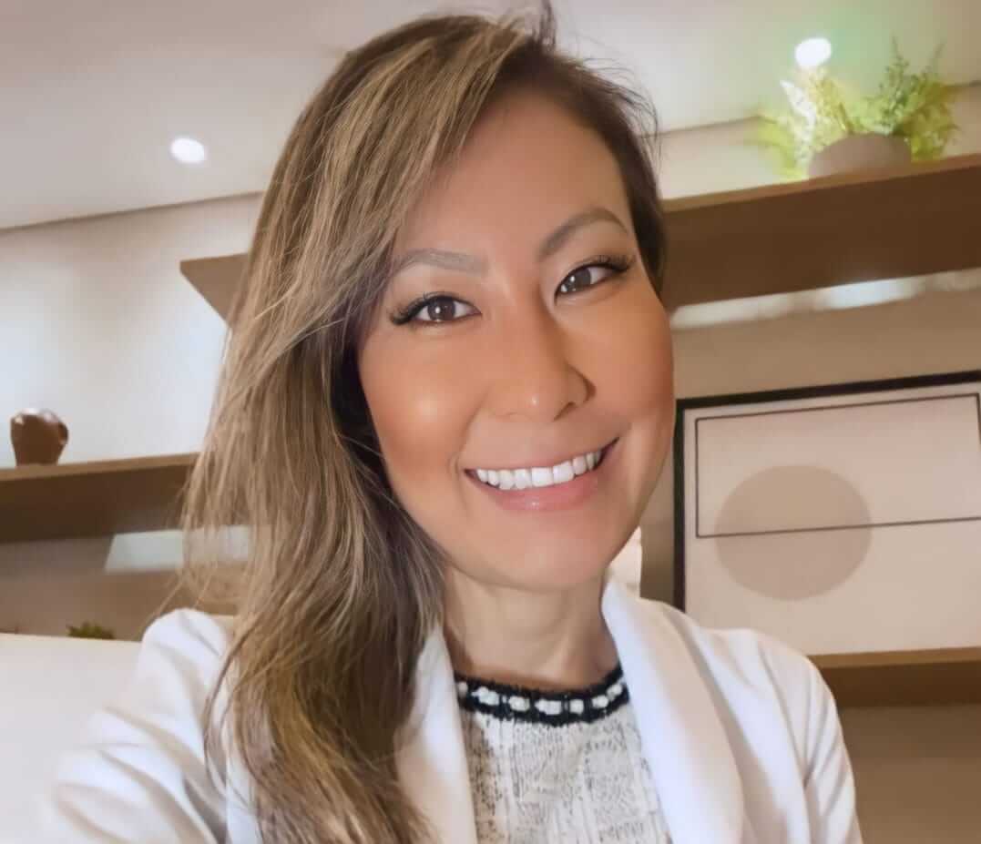 Dra. Mariana Onuki Okamura - Dermatologia - Londrina/PR - Guia Saúde Cidades