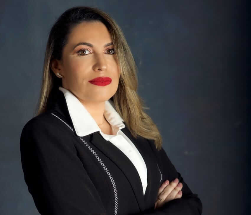 Dra. Renata Muniz Fonseca Fernandes  - Advocacia Direito Médico - Niterói/RJ