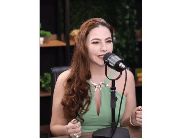 Dermatologista especialista em tricologia: saúde capilar com Dra. Fabiana Canavalli